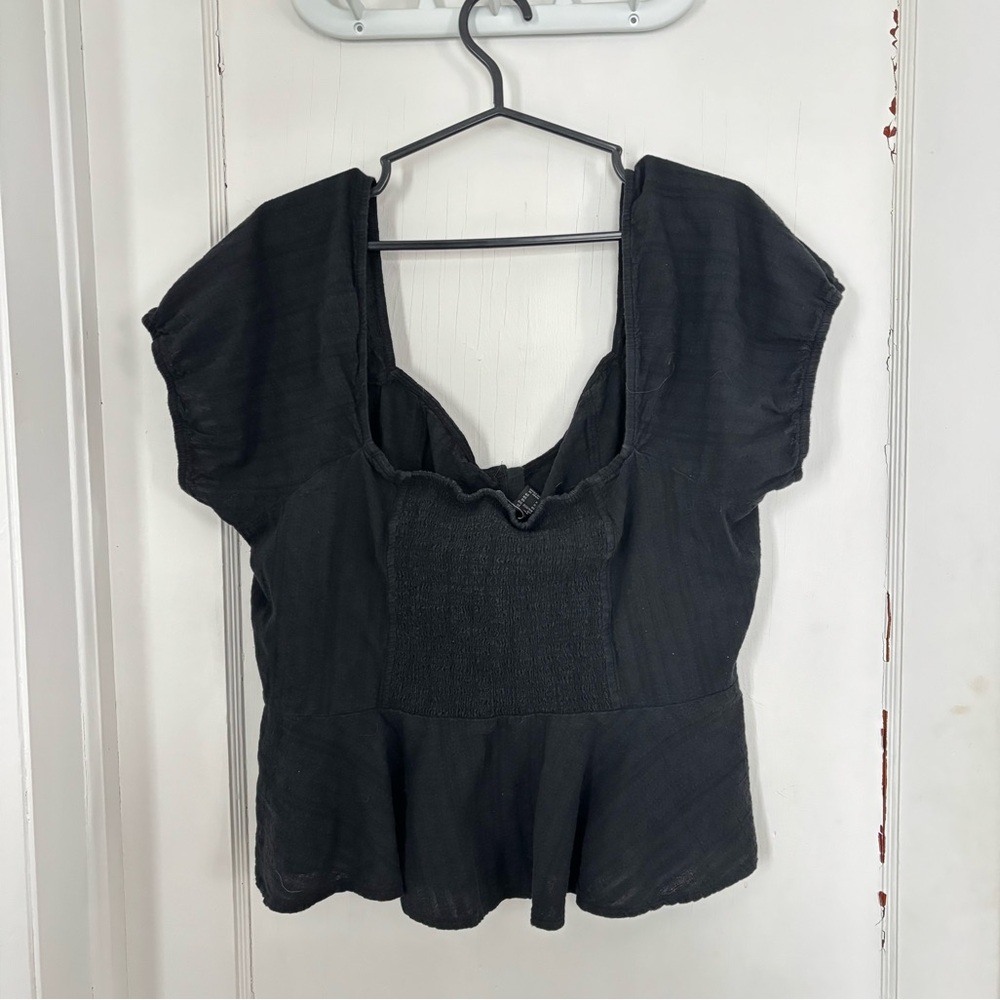 Forever 21 Black Peplum Top Puff Sleeve Square Neck Button Front Plus Size 3X - Picture 3 of 5